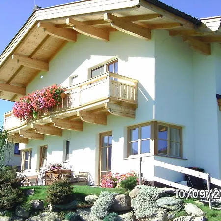 Landhaus Maria Apartment Hopfgarten im Brixental